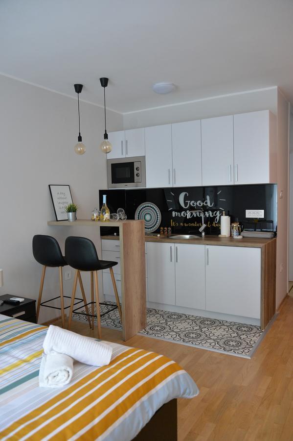 Apartment Pleasure Новий Сад Екстер'єр фото